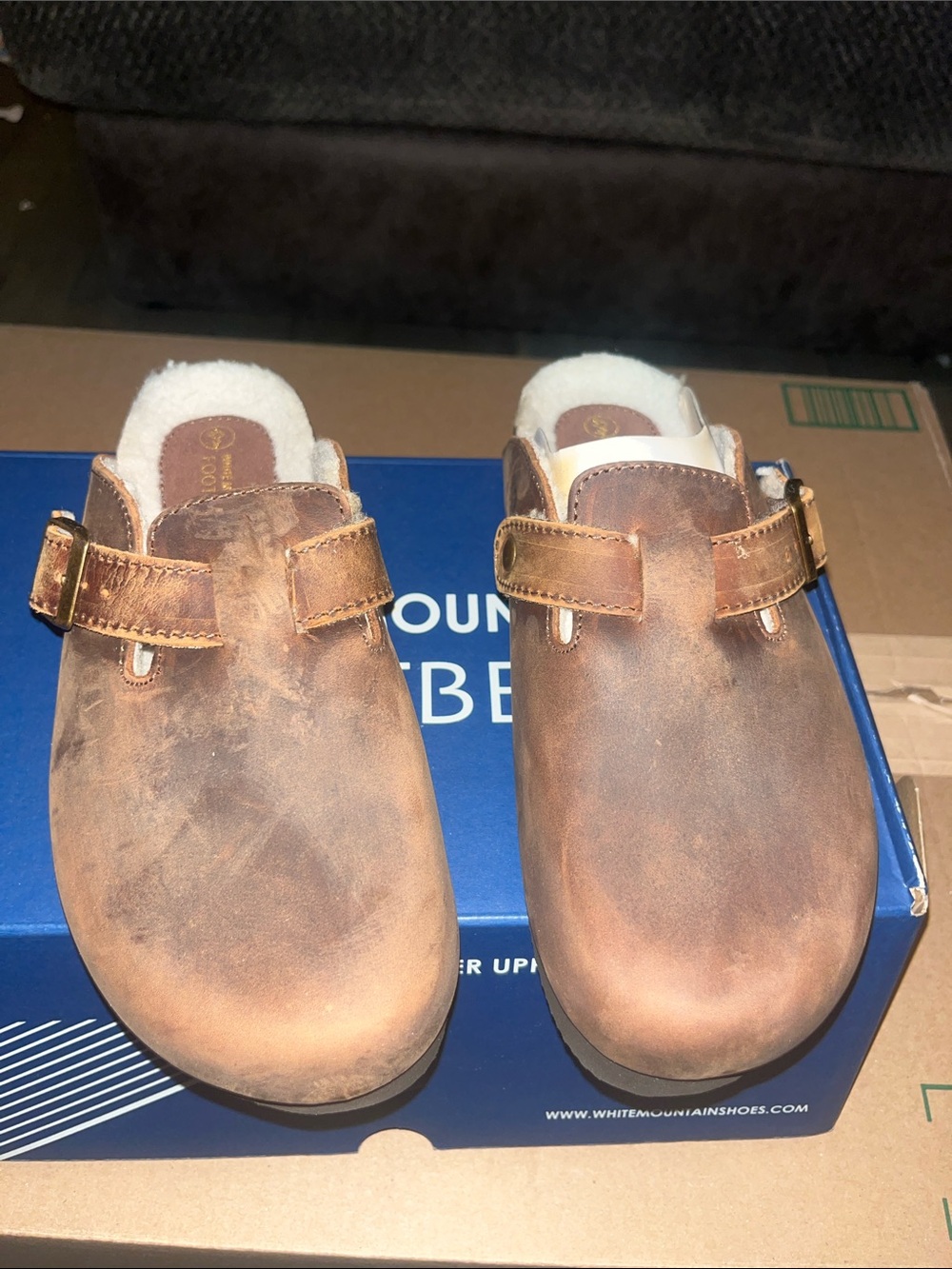Brand new White Mountain Brown Leather Shearling Clog with Buckle - Picture 2 of 7